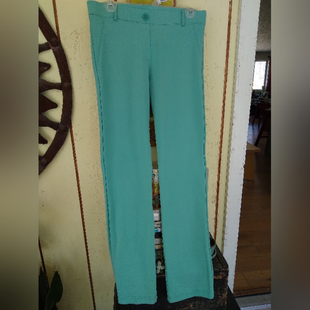 Betabrand teal yoga dress pants M petite